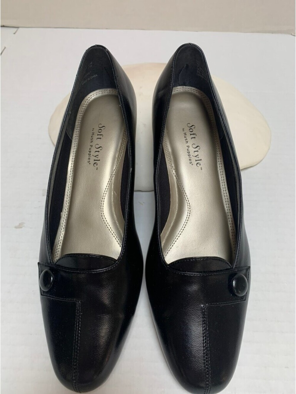 NWOT Soft Styles by Hush Puppies Black Pumps Size 9M Shoes